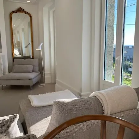Casa Soleada Con Jardin Y Vistas Al Mar En * Sanxenxo