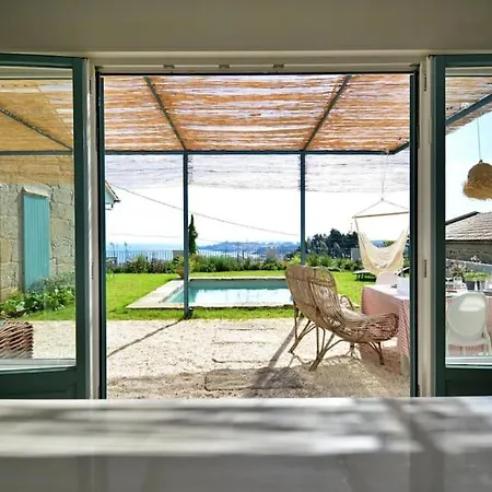 Casa Soleada Con Jardin Y Vistas Al Mar En Feriehus Sanxenxo